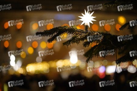 Weihnachtszauber 2022 an der Staatsoper in Berlin