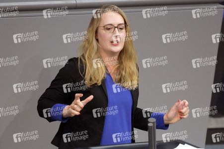 73. Sitzung des Deutschen Bundestages in Berlin