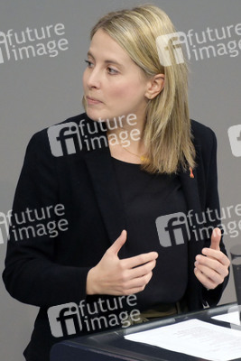 73. Sitzung des Deutschen Bundestages in Berlin