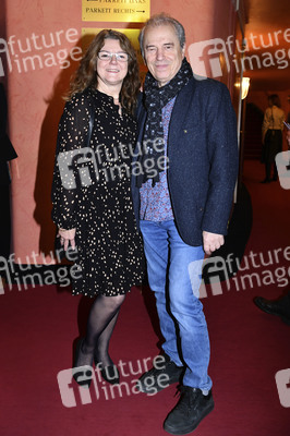 Theaterpremiere 'Alle unter eine Tanne' in München