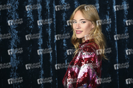 Serienpremiere 'Friedliche Weihnachten' in München