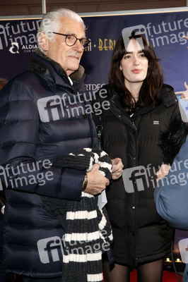 Revuepremiere 'Berlin Berlin - Die große Show der Goldenen 20er Jahre' in Berlin