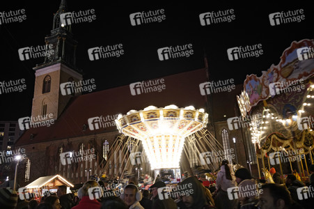 Weihnachtsmarkt am Roten Rathaus 2022 in Berlin