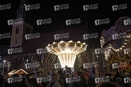 Weihnachtsmarkt am Roten Rathaus 2022 in Berlin