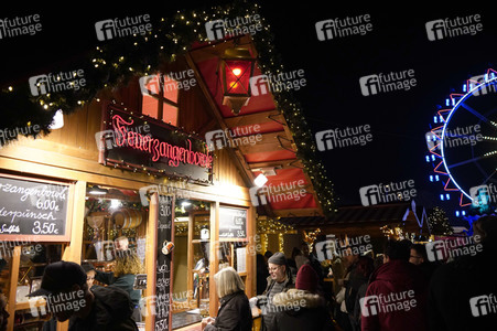 Weihnachtsmarkt am Roten Rathaus 2022 in Berlin