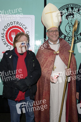 Pressetermin mit Frank Zander zur Aktion 'Weihnachten mit Frank on Tour' in Berlin