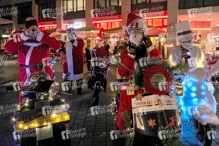 Nikolaus-Fahrt 2022 des Vespa Club Hannover