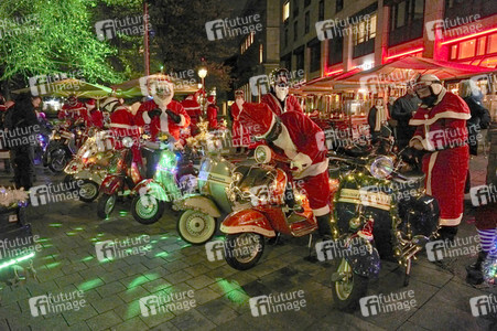 Nikolaus-Fahrt 2022 des Vespa Club Hannover