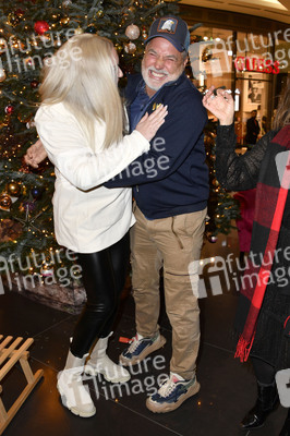 Promi Charity Event zugunsten des Strassenfeger e. V. in Berlin