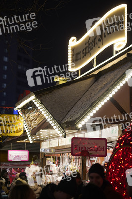 Weihnachtsmarkt an der Gedächtniskirche 2022 in Berlin