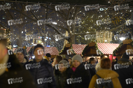 Weihnachtsmarkt an der Gedächtniskirche 2022 in Berlin