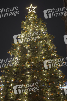 Weihnachtsmarkt an der Gedächtniskirche 2022 in Berlin