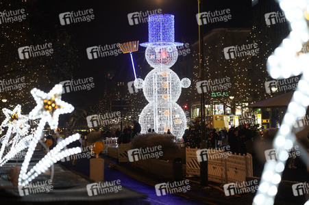 Weihnachtsmarkt an der Gedächtniskirche 2022 in Berlin