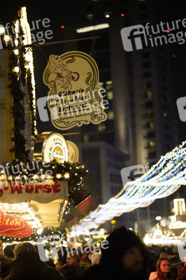 Weihnachtsmarkt an der Gedächtniskirche 2022 in Berlin
