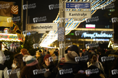 Weihnachtsmarkt an der Gedächtniskirche 2022 in Berlin