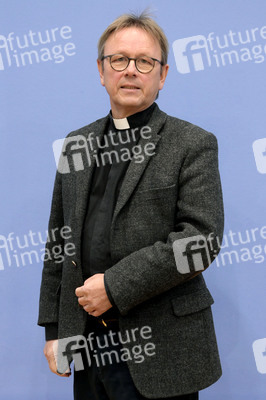 Bundespressekonferenz Rüstungsexportbericht 2022 in Berlin