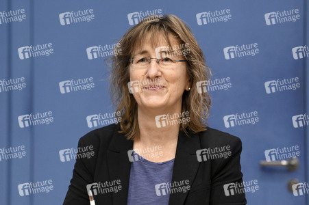 Bundespressekonferenz Rüstungsexportbericht 2022 in Berlin