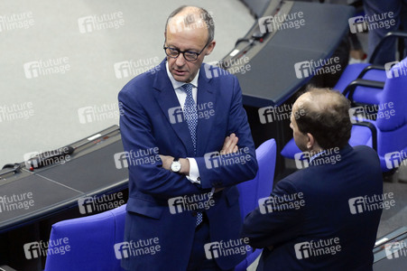 75. Sitzung des Deutschen Bundestages in Berlin