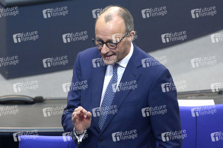 75. Sitzung des Deutschen Bundestages in Berlin