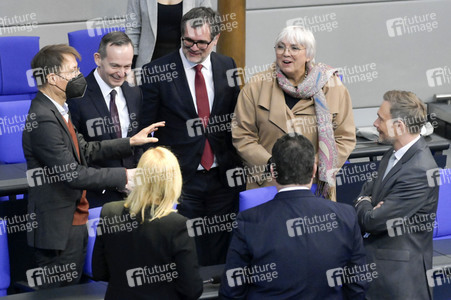 75. Sitzung des Deutschen Bundestages in Berlin