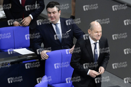 75. Sitzung des Deutschen Bundestages in Berlin