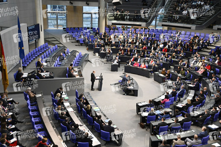 75. Sitzung des Deutschen Bundestages in Berlin