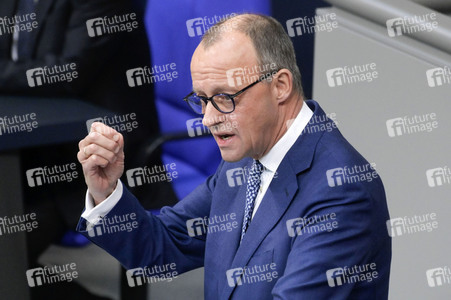 75. Sitzung des Deutschen Bundestages in Berlin