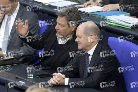 75. Sitzung des Deutschen Bundestages in Berlin