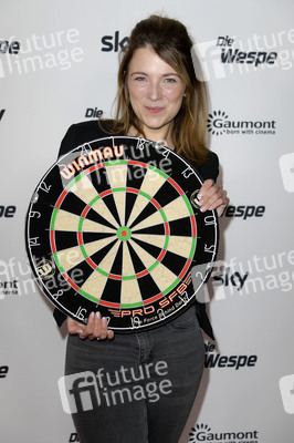 Season 2 Premiere 'Die Wespe' in Berlin