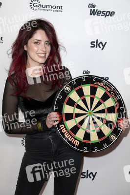 Season 2 Premiere 'Die Wespe' in Berlin