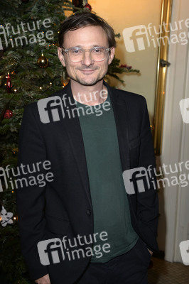 Season 2 Premiere 'Die Wespe' in Berlin