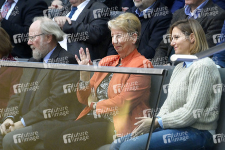 76. Sitzung des Deutschen Bundestages in Berlin