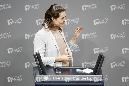 76. Sitzung des Deutschen Bundestages in Berlin