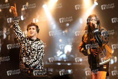 TV-Show 'MDR Sputnik präsentiert: Friends of Leony' in Leipzig