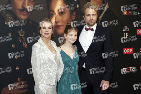 Season 2 Premiere 'Sisi' in Wien