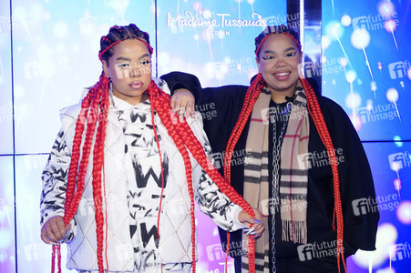 Enthüllung der Wachsfigur von Zoe Wees in Berlin