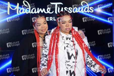 Enthüllung der Wachsfigur von Zoe Wees in Berlin