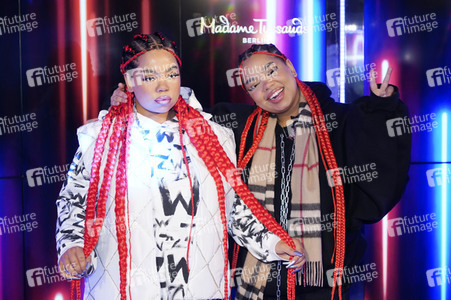 Enthüllung der Wachsfigur von Zoe Wees in Berlin