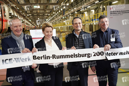 Eröffnung der erweiterten Halle im ICE-Werk Rummelsburg in Berlin