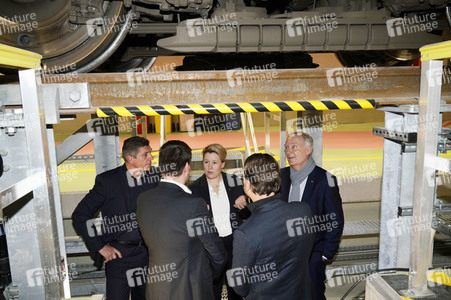 Eröffnung der erweiterten Halle im ICE-Werk Rummelsburg in Berlin
