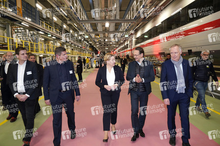 Eröffnung der erweiterten Halle im ICE-Werk Rummelsburg in Berlin