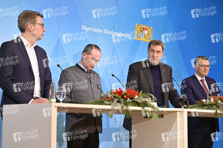 Pressekonferenz zur Sitzung des Ministerrates in Nürnberg