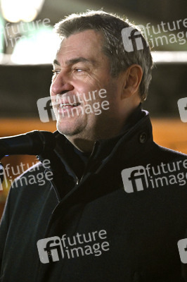 Markus Söder besucht den Christkindlesmarkt in Nürnberg