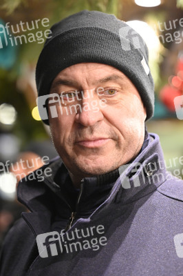 Markus Söder besucht den Christkindlesmarkt in Nürnberg