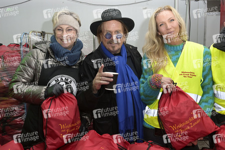 Frank Zander und Prominente unterstützen Caritas-Foodtruck in Berlin