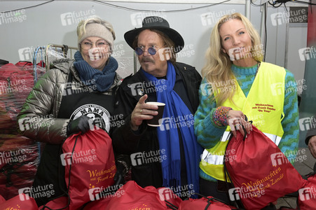 Frank Zander und Prominente unterstützen Caritas-Foodtruck in Berlin