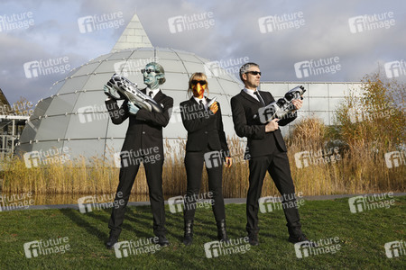 GEEK ART: Men in Black
