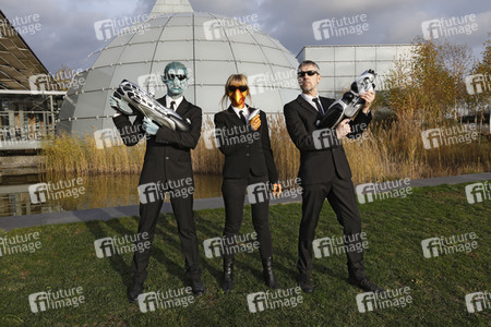 GEEK ART: Men in Black