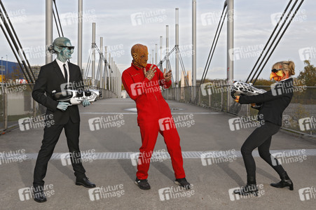 GEEK ART: Men in Black