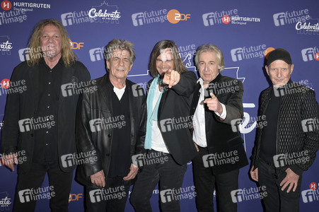 Silvestershow 'Celebrate at the Gate - Willkommen 2023' in Berlin